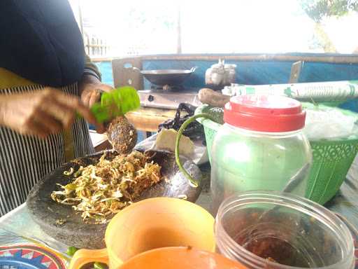 Nasi Uduk Mimih 1