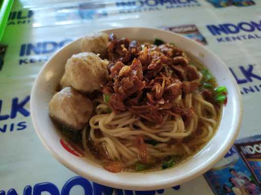 Mie Ayam & Bakso Pak Parino 4