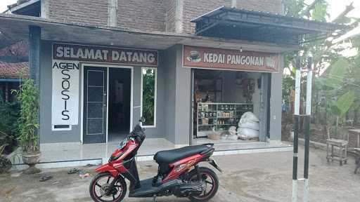 Kedai Dan Pusat Oleh-Oleh Pangonan 9