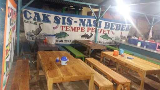 Rumah Makan Nasi Bebek Cak Sis 9