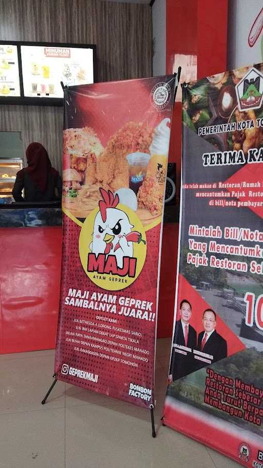 Ayam Geprek Maji Tomohon 8