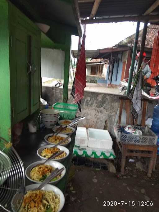 Mie Ayam Kembar 1