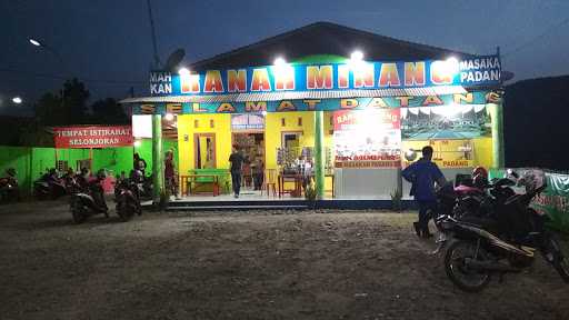 Rumah Makan Padang Ranah Minang 10