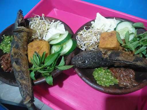 Warung Makan Dewi Putri 2