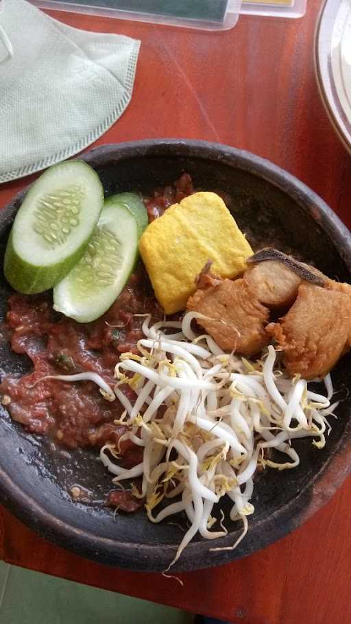 Warung Makan Sauto Asperan 4