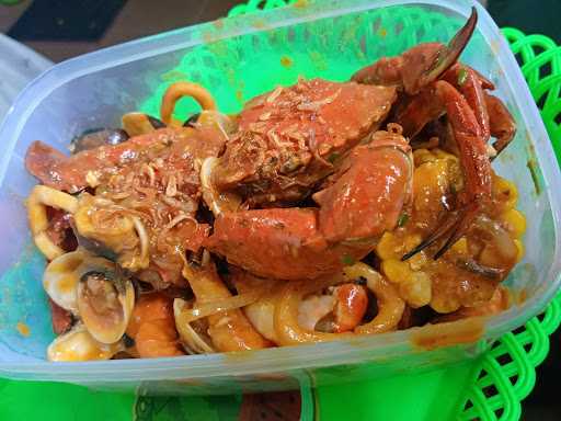 Lesehan Seafood Sampang 9