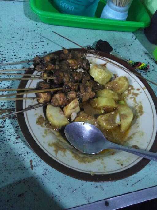 Sate Ayam ~83~ Pasar Toroh 2