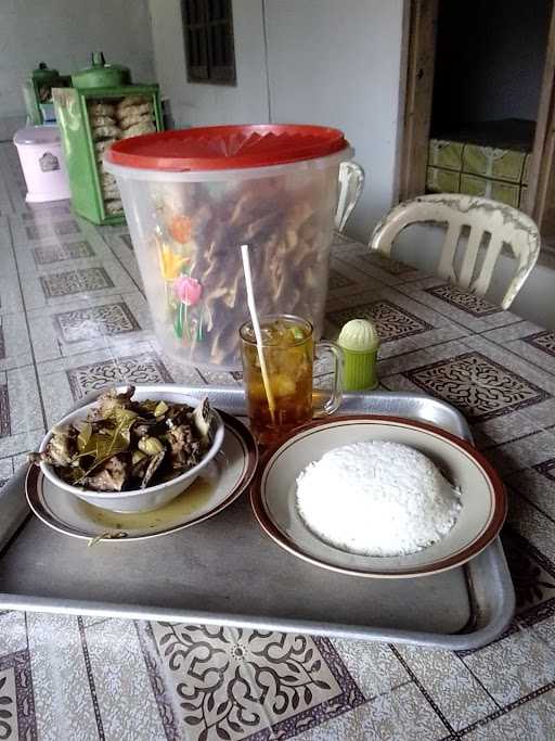 Warung Becek Bu Yati 10