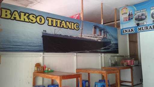 Bakso Mie Ayam Ceker Titanic 8