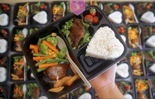 Catering Dapoer Cantik Cintaku 4