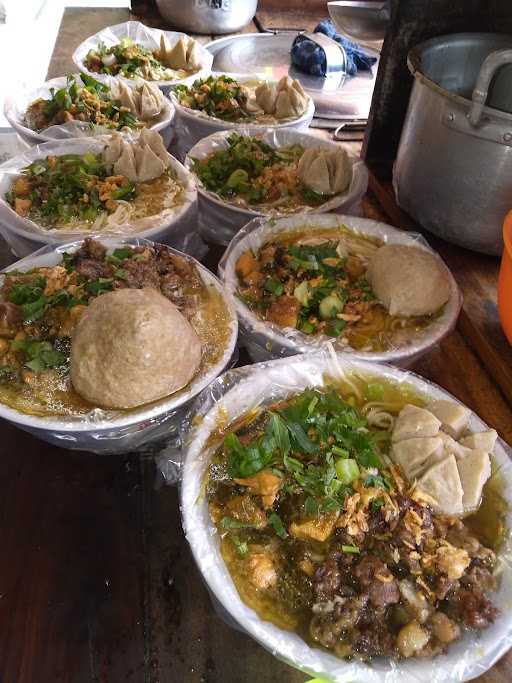 Mi Ayam Bakso Wahyu Wonogiri 7