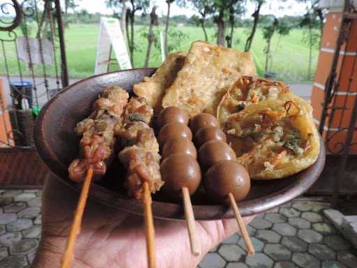 Rumah Soto Gerabah Buguru 10