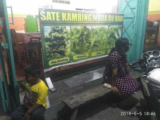 Sate Kambing Muda Bu Hadi 8