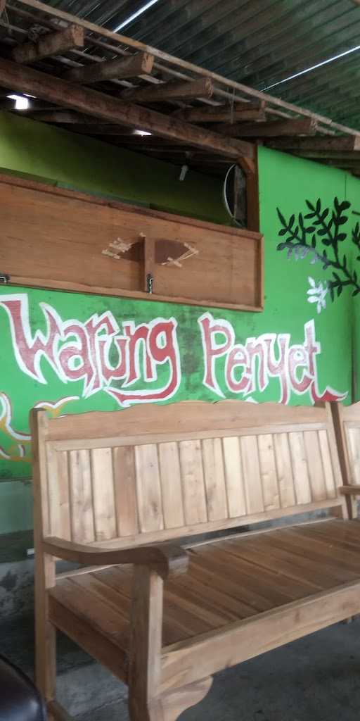 Warung Makan Ayam Penyet Barokah Aini 1