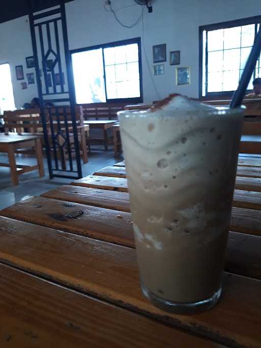 Warung Kopi Morotuo 1