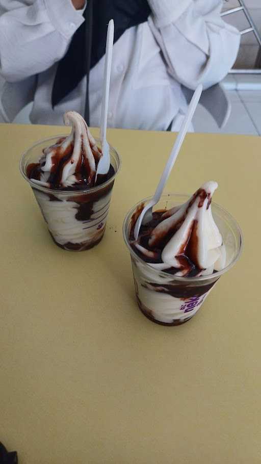 Neko Ice Cream Tuban 10