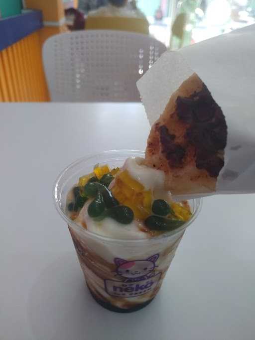 Neko Ice Cream Tuban 5