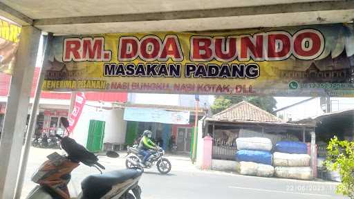 Rumah Makan Do'A Bundo 10