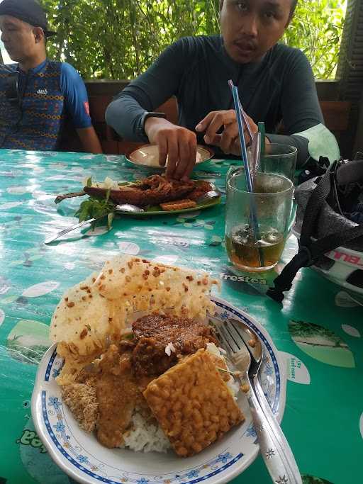 Warung Makan Sekar Kantil 10