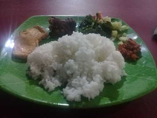 Warung Lesehan Njanti 6