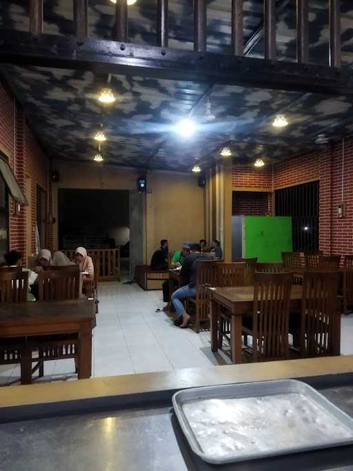 Warung Penyetan Mas Hanif 9