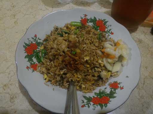 Bu Wiji Nasi Goreng 3