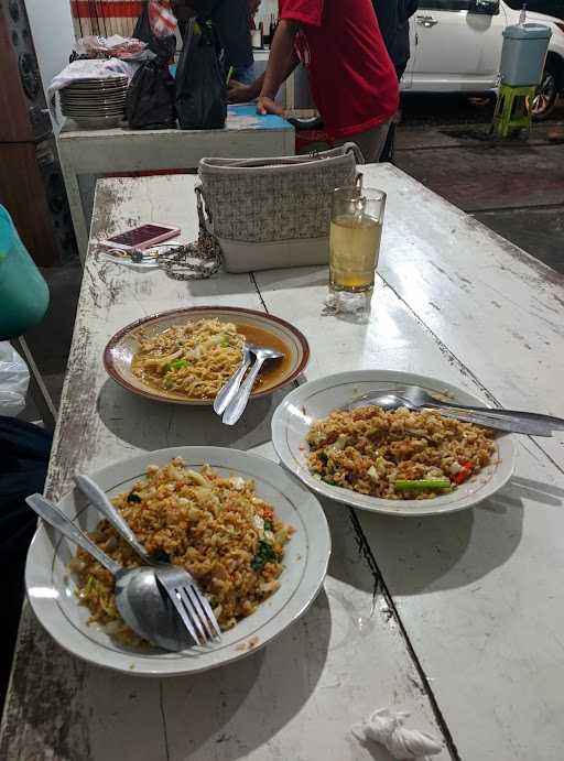 Nasi Goreng Pak Latip 3 4