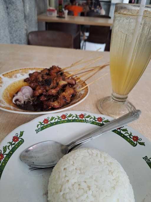 Sate Kambing Pak Kuwat 1