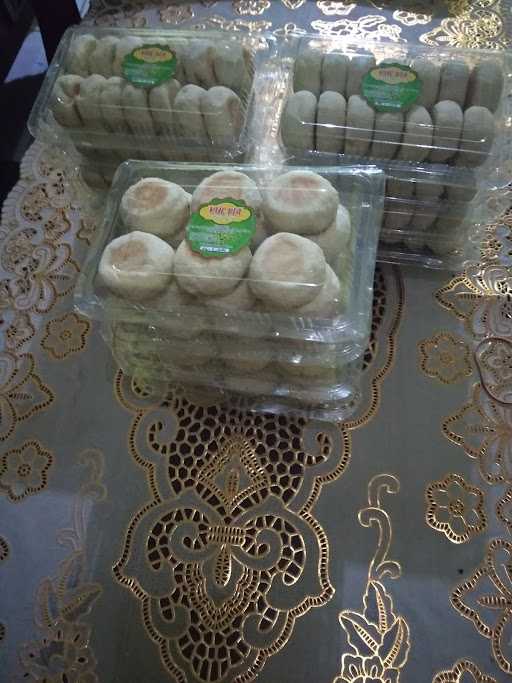 Rumah Kue Bunda (Kue Pia) 5