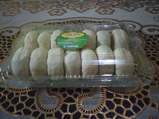 Rumah Kue Bunda (Kue Pia) 10