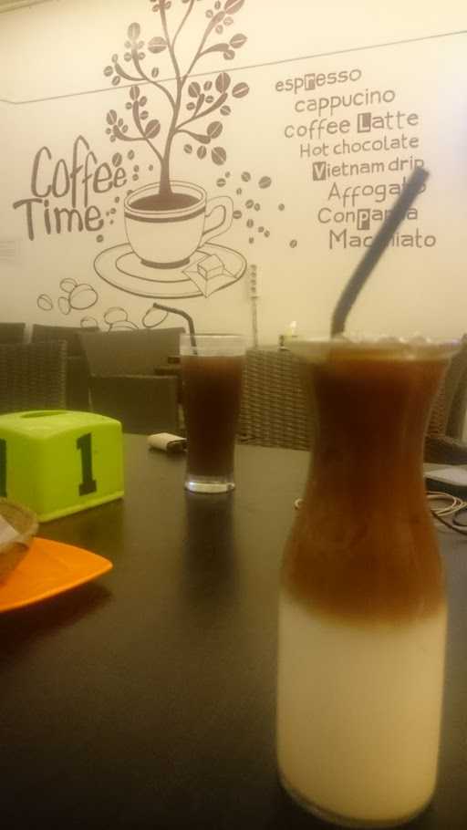 Cafe Masbro Tumpang 1