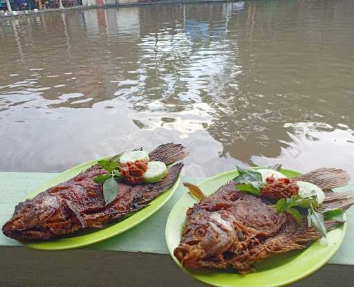 Kolam Pancing Pak Sukardi 7