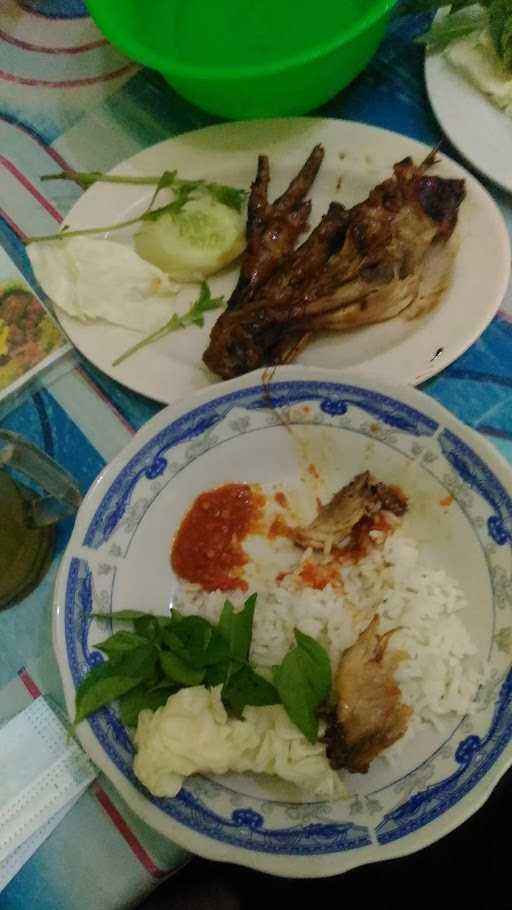 Lesehan Ayam Bakar Nirwana 3