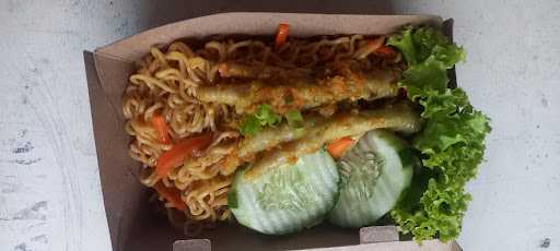 Mie Ayam Lucari 10