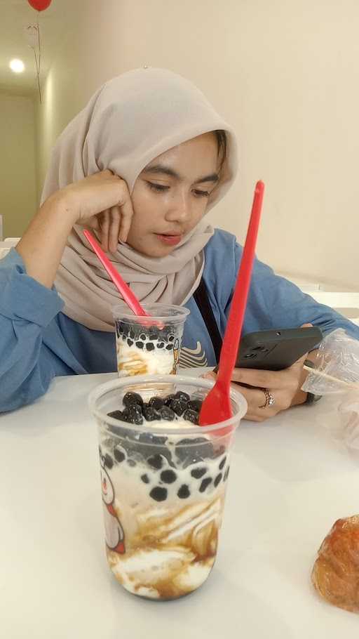 Mixue Ice Cream And Tea - Tumpang 2