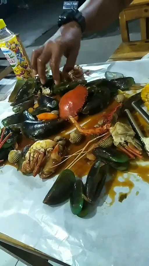 Seafood 88 9