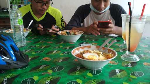 Waroeng Lumayan (Rawon & Empal) 10