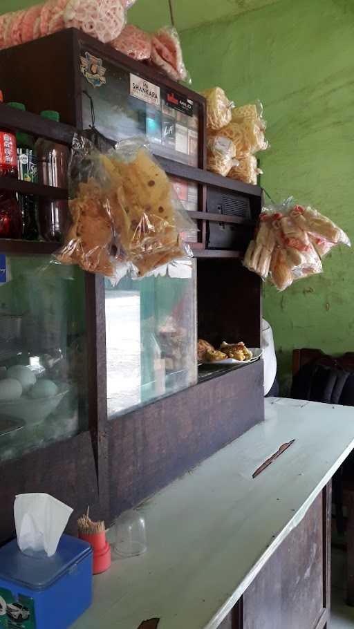 Warung Barokah Bu Kasiyani 10