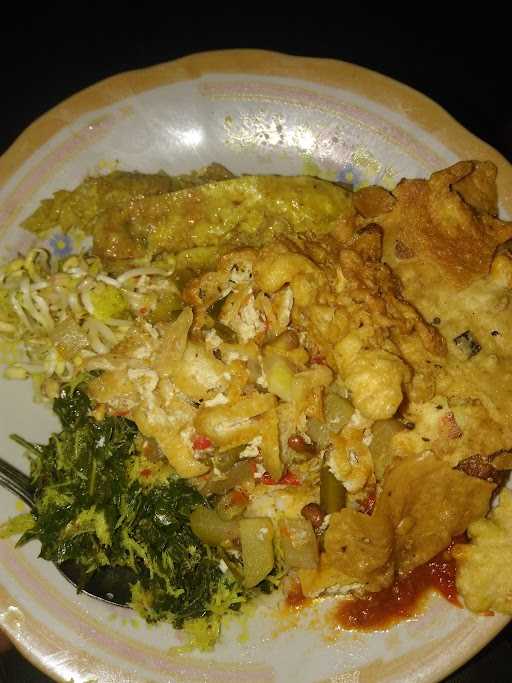 Warung Nasi Jagung Mbak Kus 4