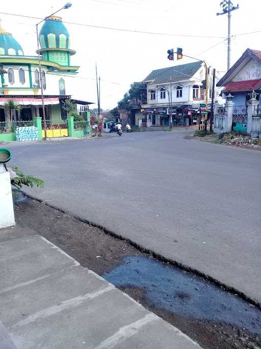 Warung Nasi Pelangi 5