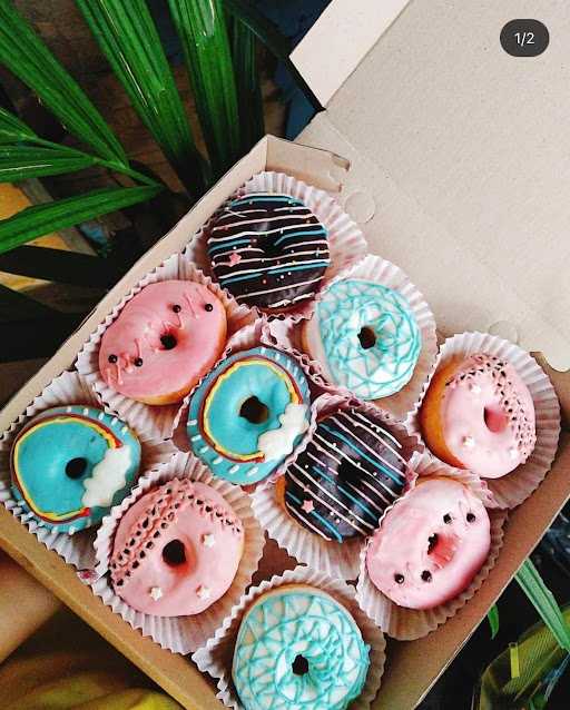 Indonutss Donat Huruf Salatiga 8