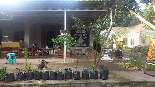 Warung Kopi Kang Iqbal 4