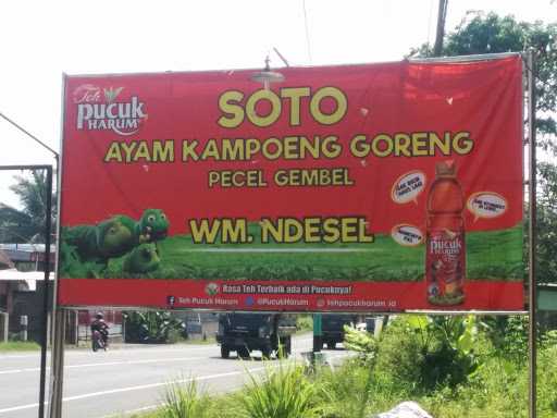 Soto Ayam Kampoeng Goreng Pecel Gembel Wm. Ndesel 1