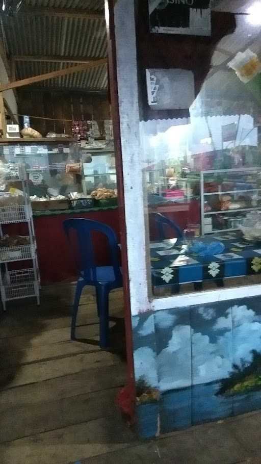 Warung Ikan Bakar Pak Bagong 4