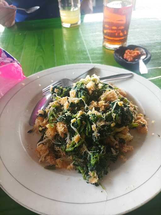 Warung Makan Bu Sum 5