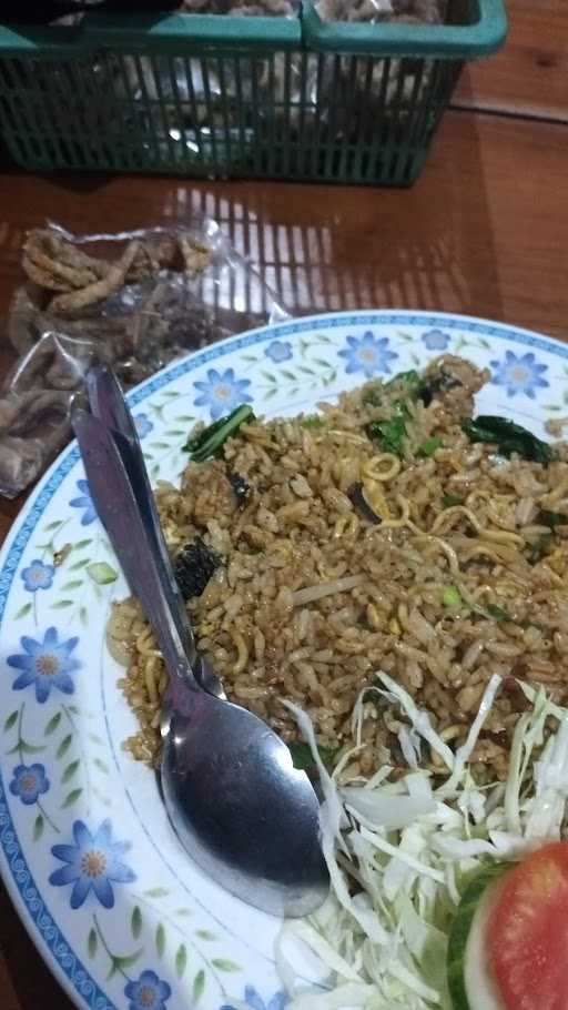 Warung Makan Cahaya Baru 7