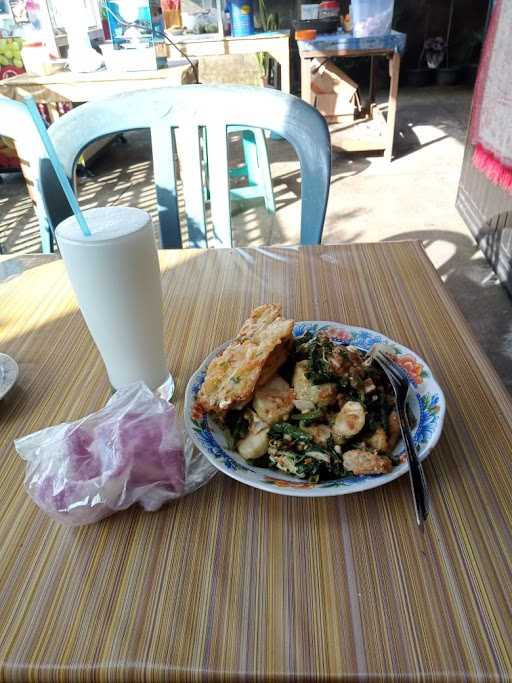 Warung Teras Mbak Ncik 6