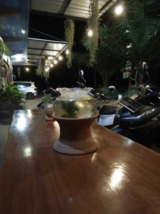 Cafe Raja 3