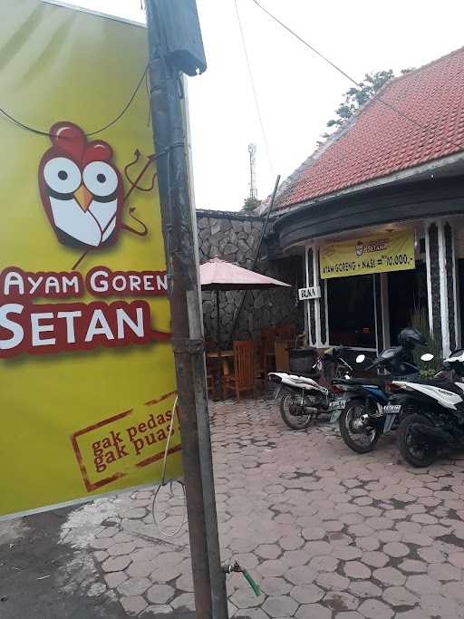 Ayam Goreng Setan 4