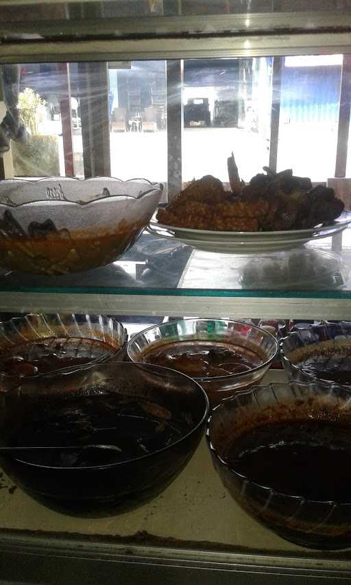 Warung Sederhana Bu Tutik 6